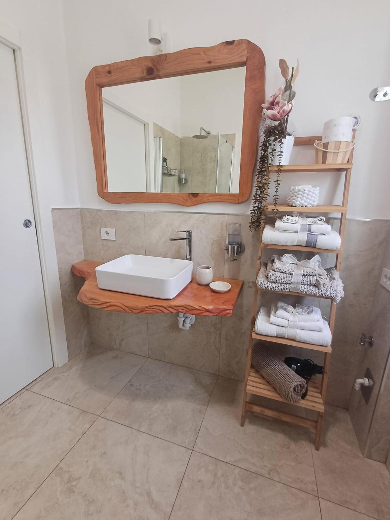 Apartamento "Nonna Maria" Venegono Superiore Exterior foto